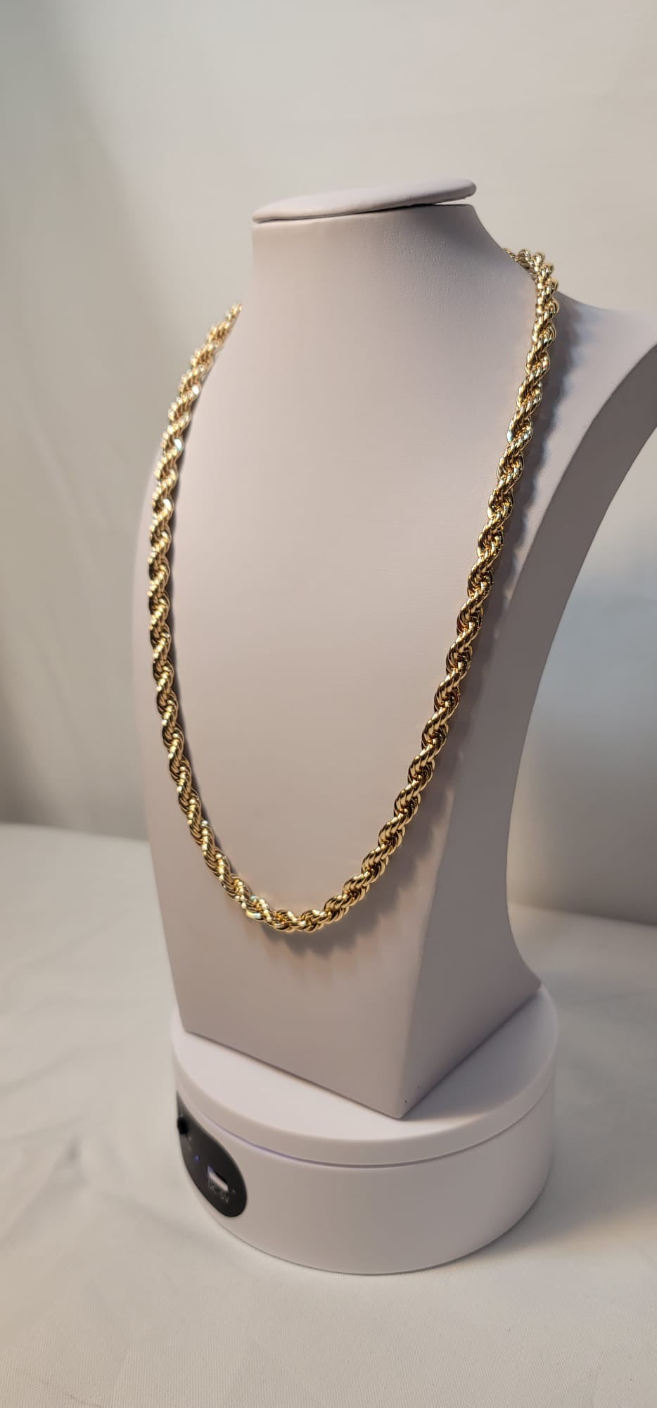 GOLDEN ROPE CHAIN 20.8"