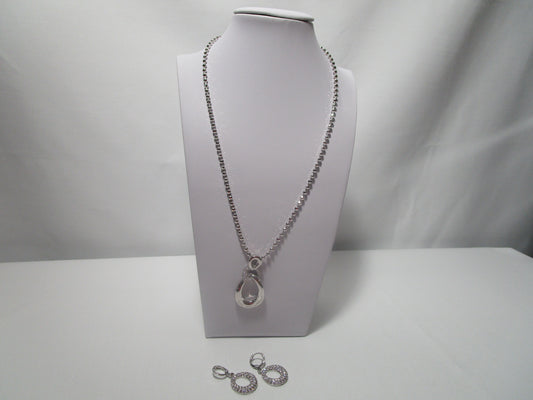 Oval Shaped Silver Jewelry Set